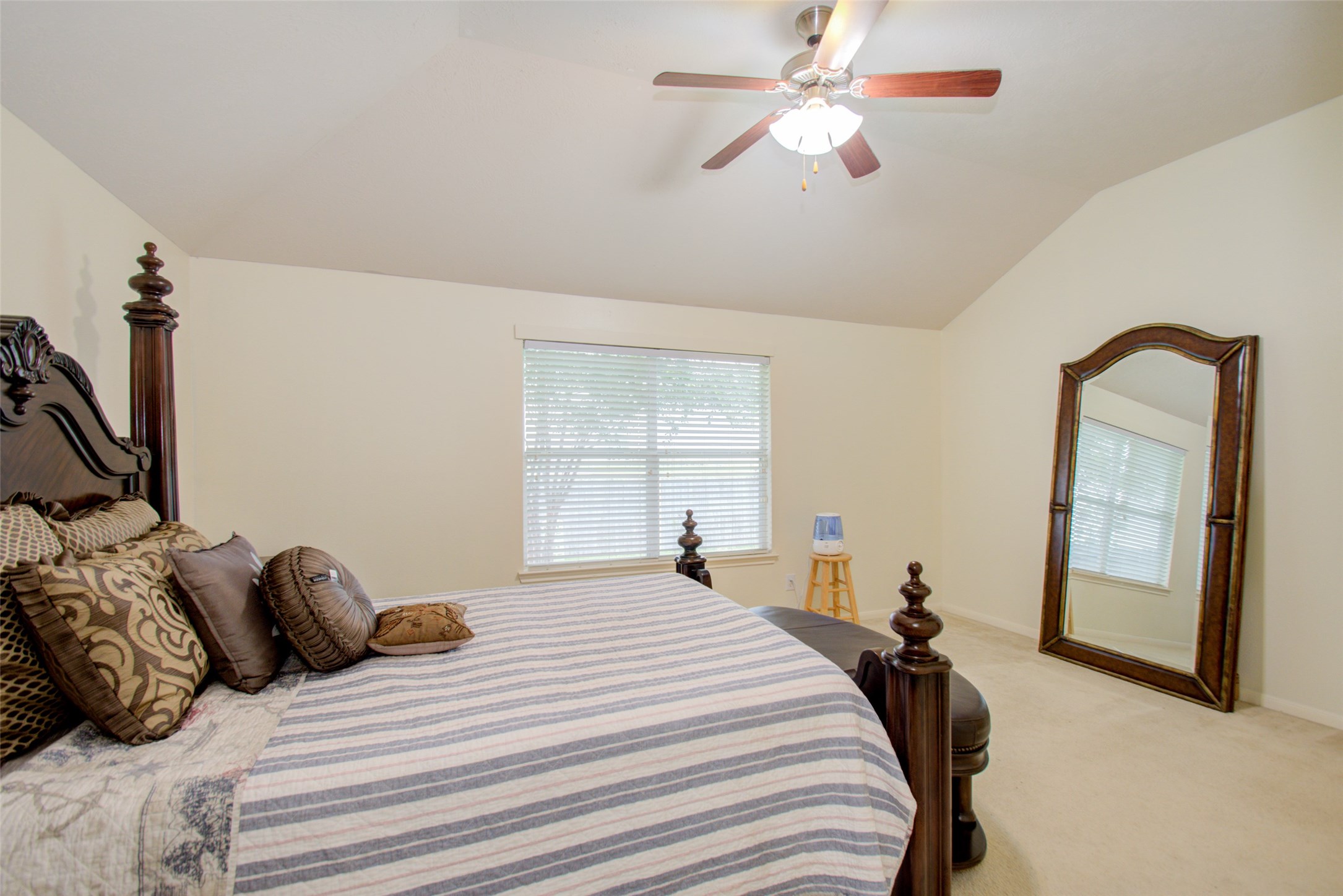 21527 Stonecross Terrace Lane Property Photo 25