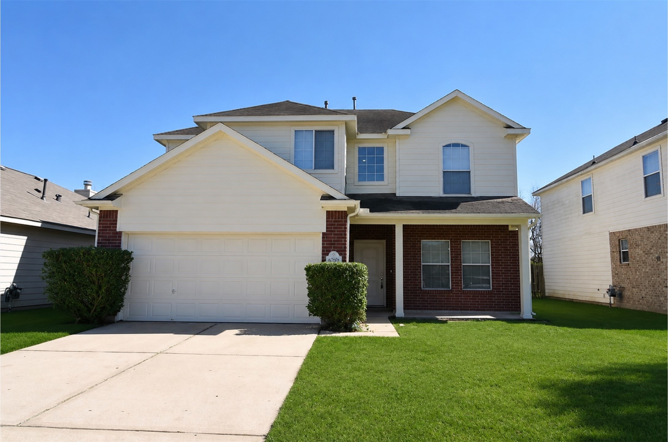 6702 Albion Cresent Drive Property Photo 1