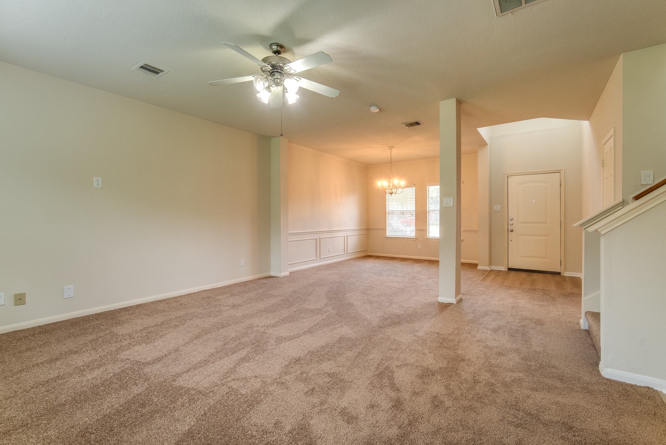 6702 Albion Cresent Drive Property Photo 16