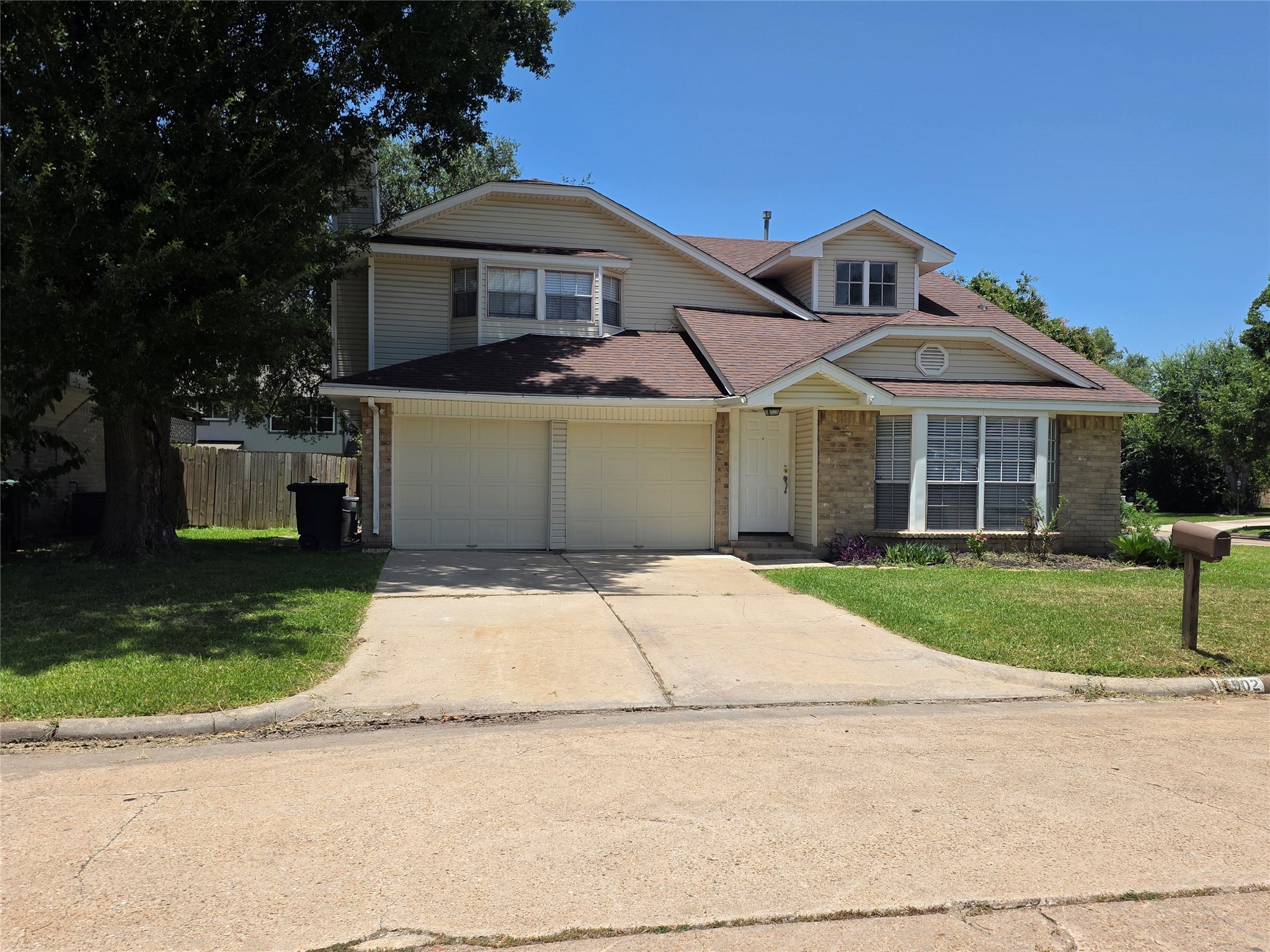 12902 Skymeadow Drive Property Photo 1