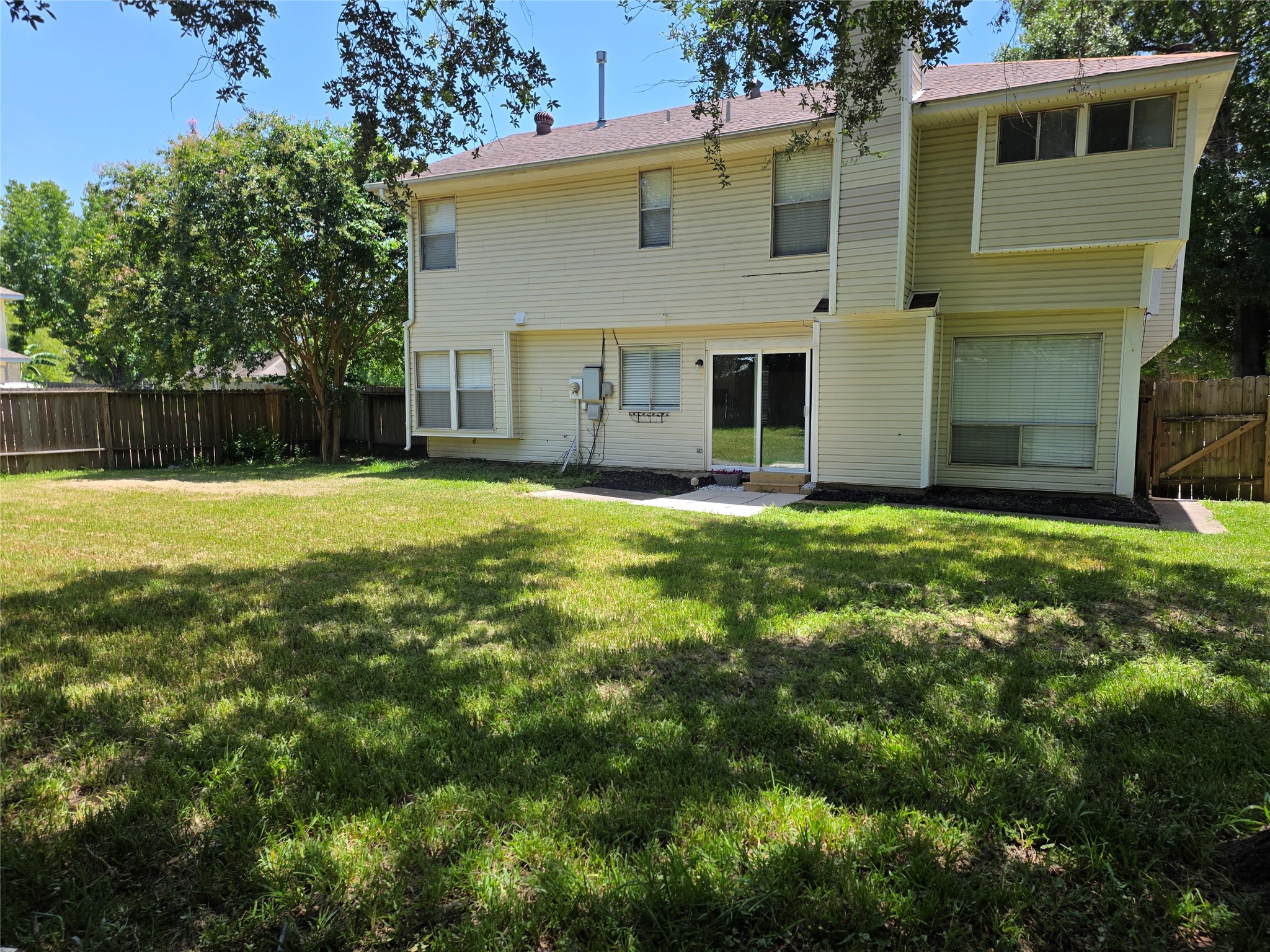 12902 Skymeadow Drive Property Photo 6