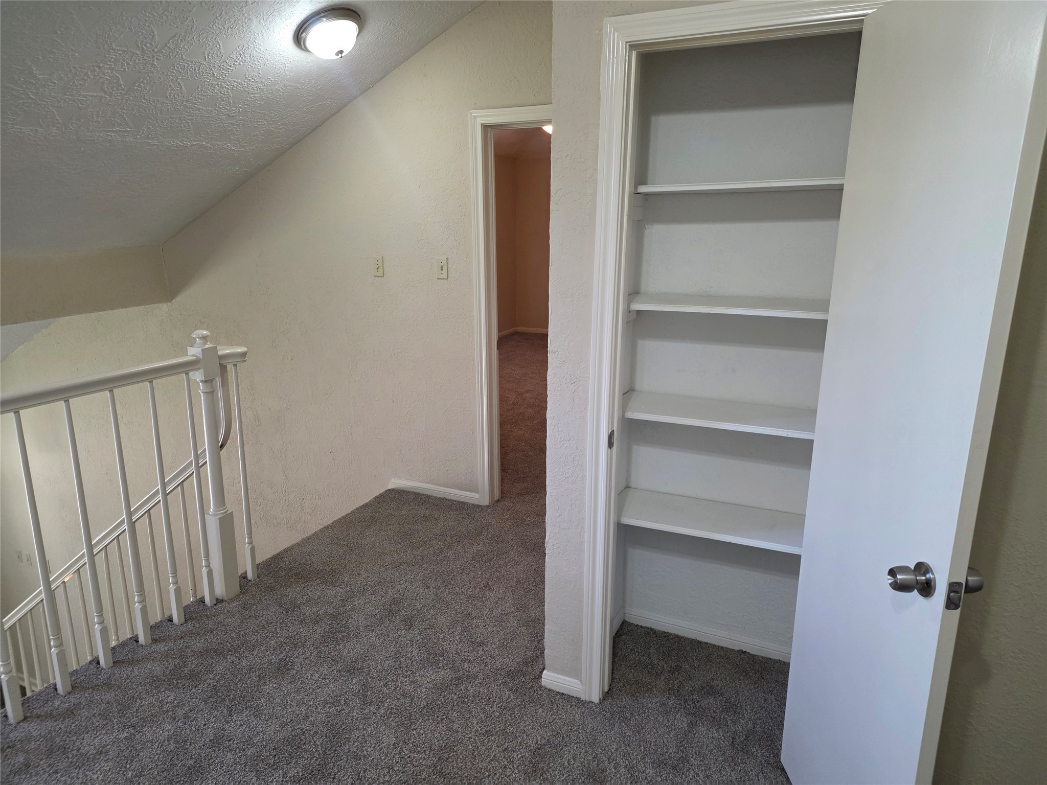 12902 Skymeadow Drive Property Photo 21