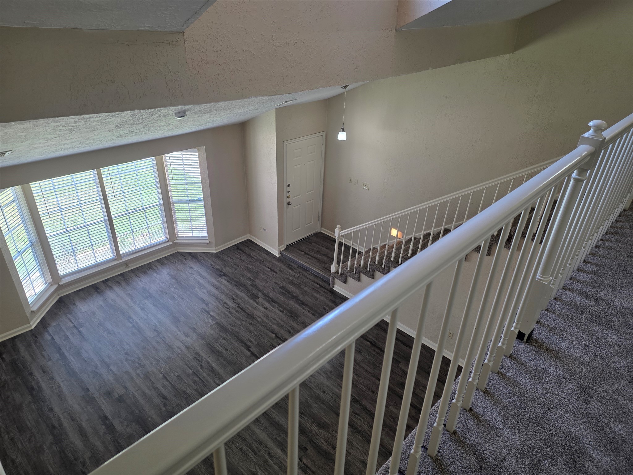 12902 Skymeadow Drive Property Photo 22