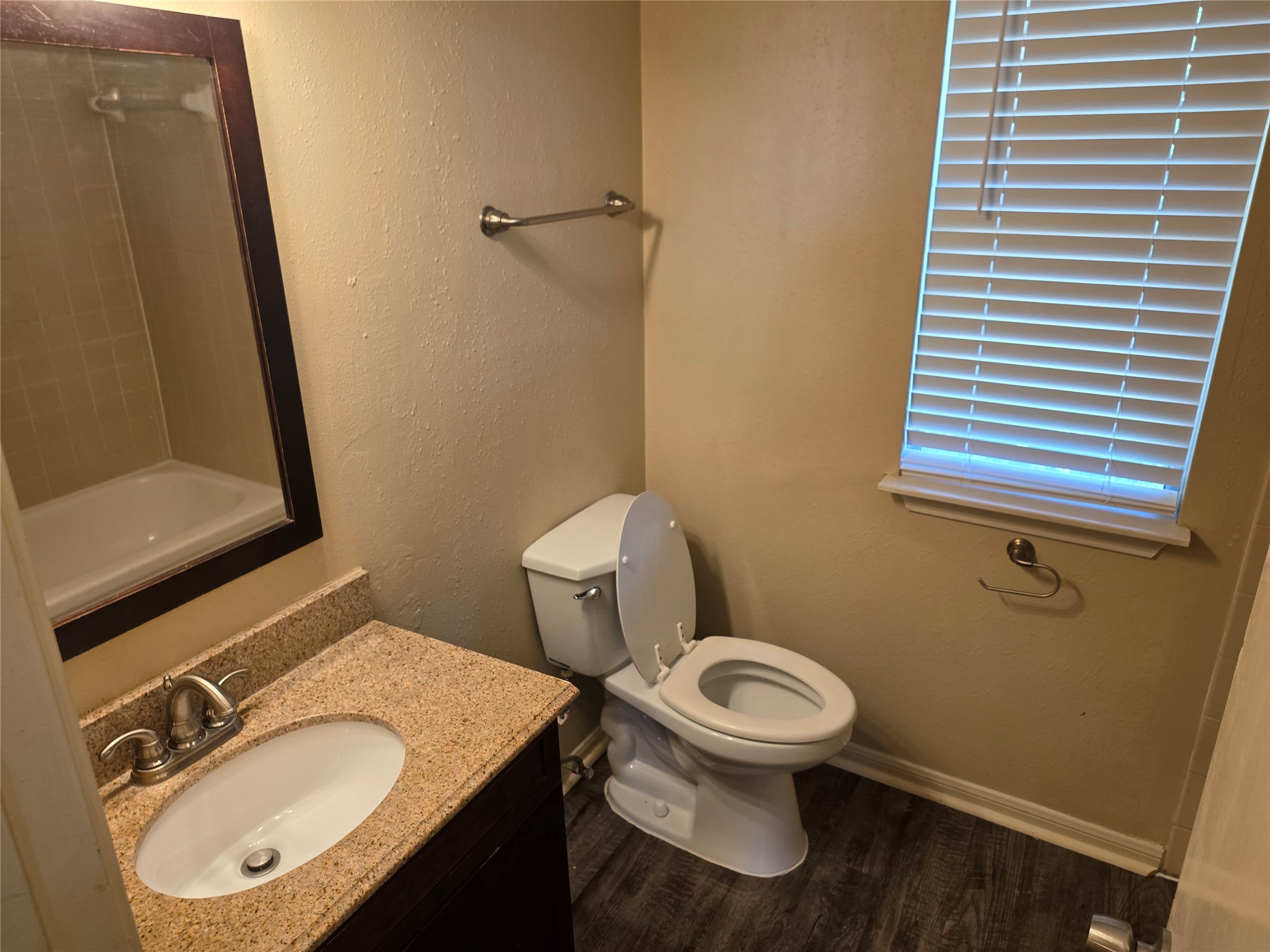 12902 Skymeadow Drive Property Photo 26