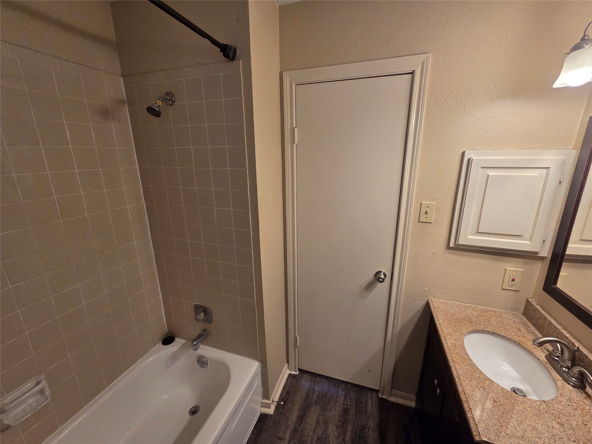 12902 Skymeadow Drive Property Photo 27