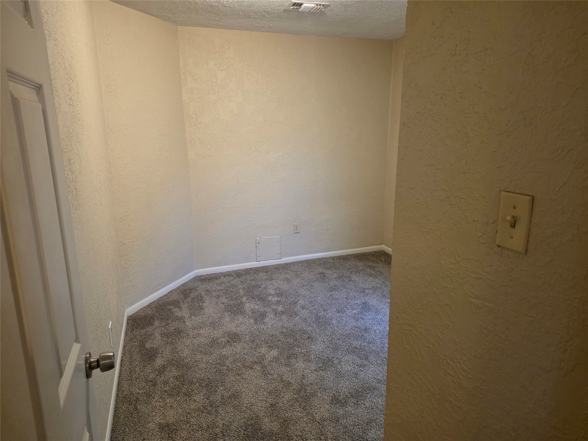 12902 Skymeadow Drive Property Photo 28