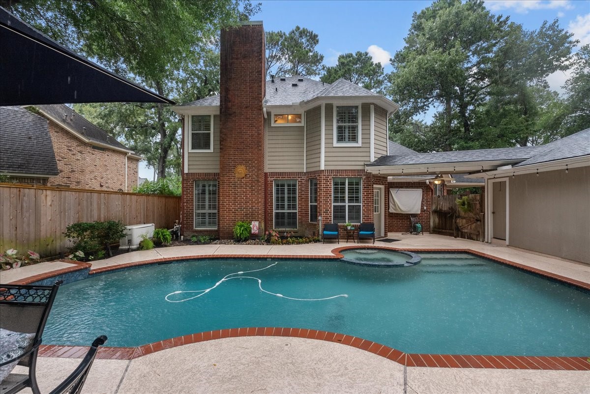 16610 Avenfield Road Property Photo