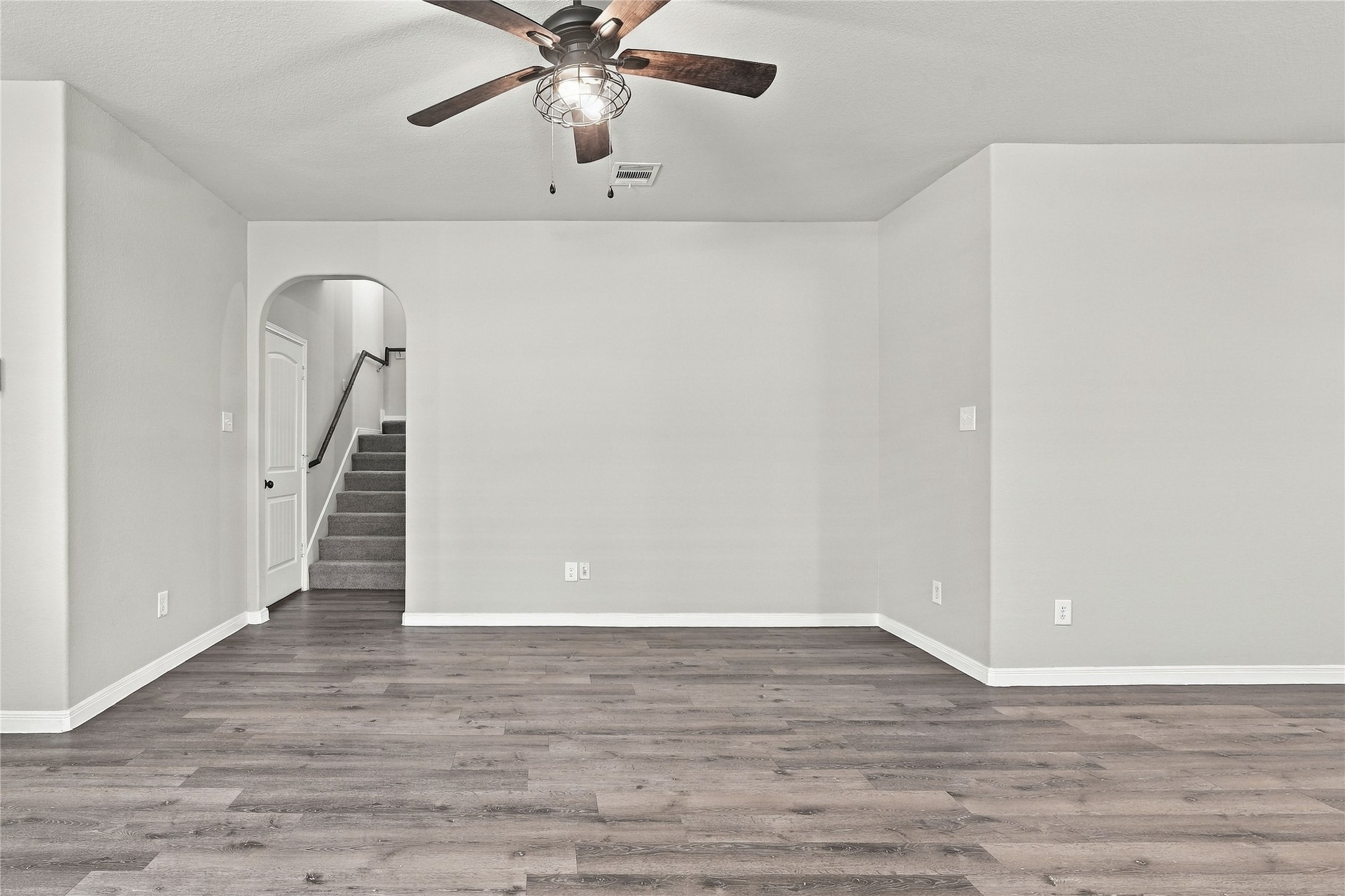 25610 Brooklyn Lane Property Photo 5