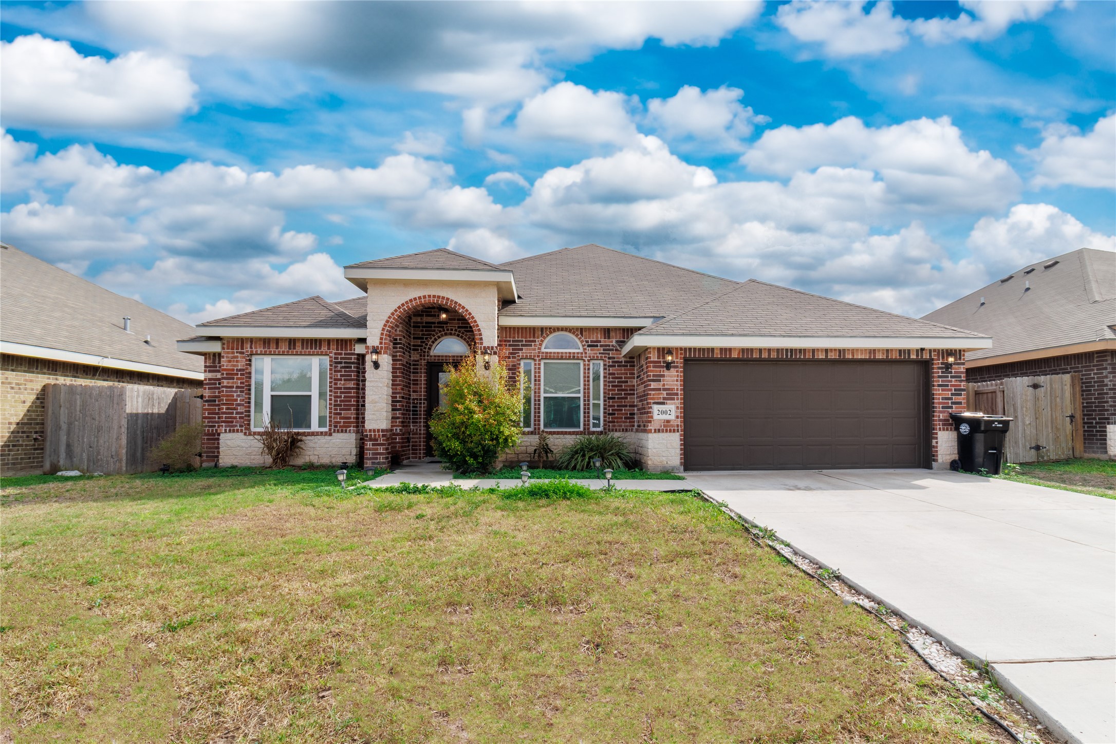 1019- Weslaco Real Estate Listings Main Image