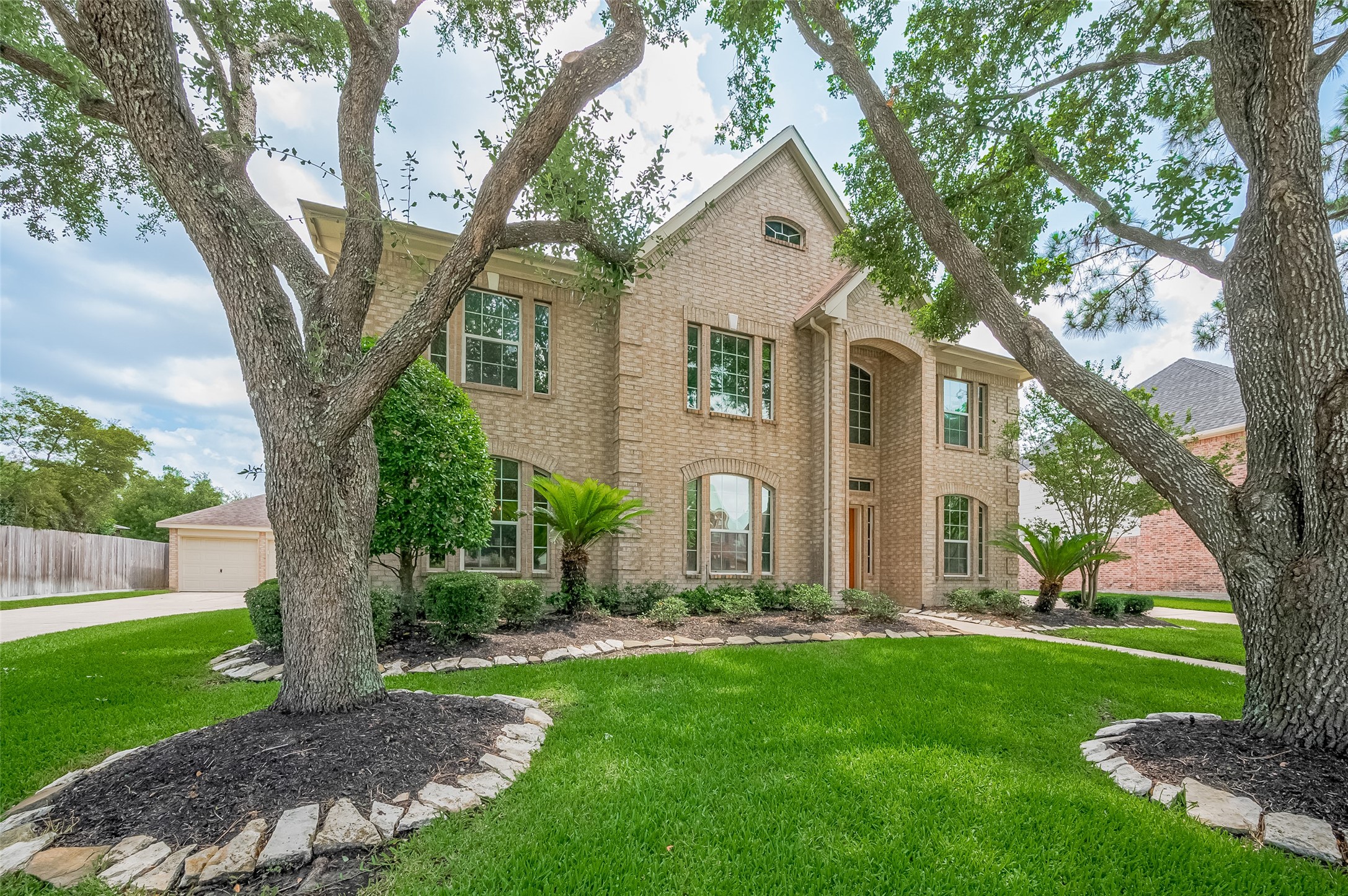 24922 Falcon Hollow Lane Property Photo 1
