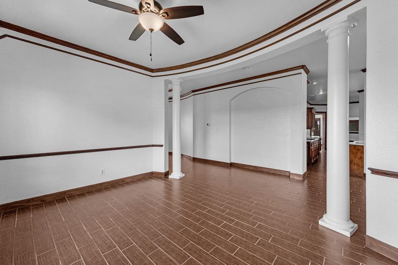2310 Peters Road Property Photo 12