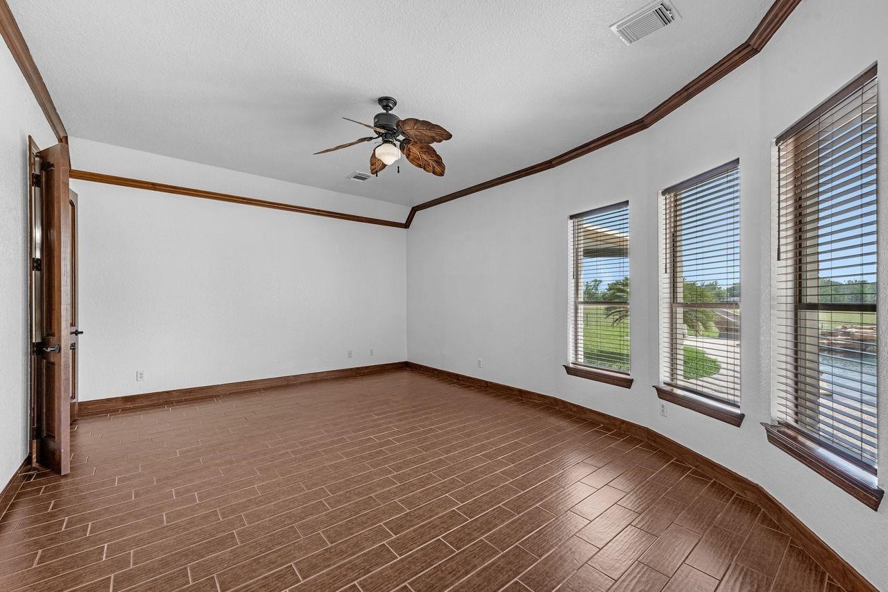 2310 Peters Road Property Photo 28