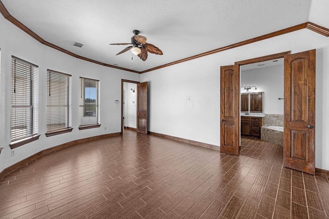 2310 Peters Road Property Photo 29