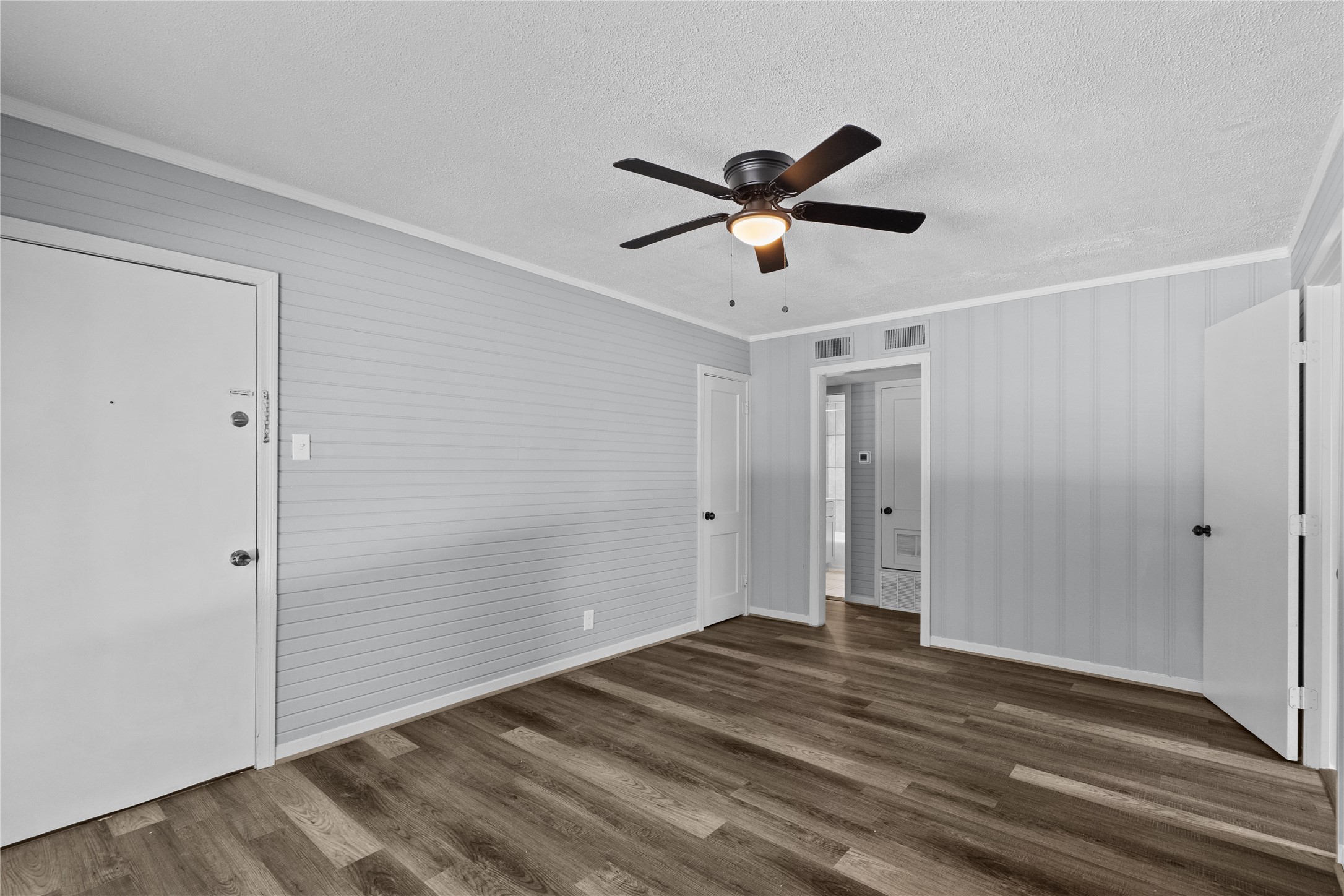 2324 Cedar Drive 2 Property Photo 2
