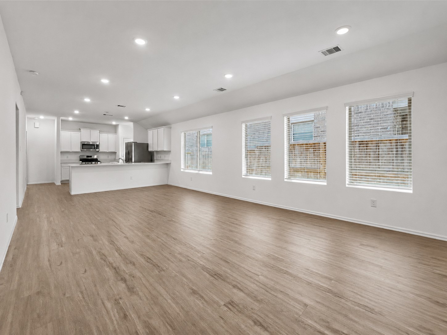 2011 Ballesteros Street Property Photo 5
