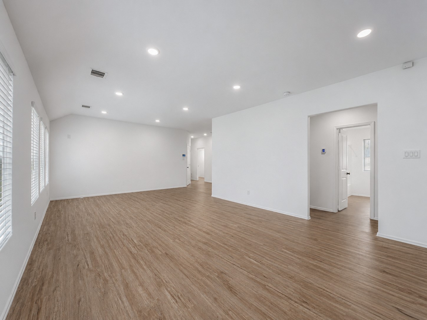 2011 Ballesteros Street Property Photo 6