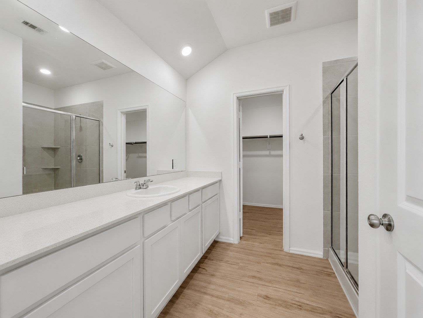 2011 Ballesteros Street Property Photo 14