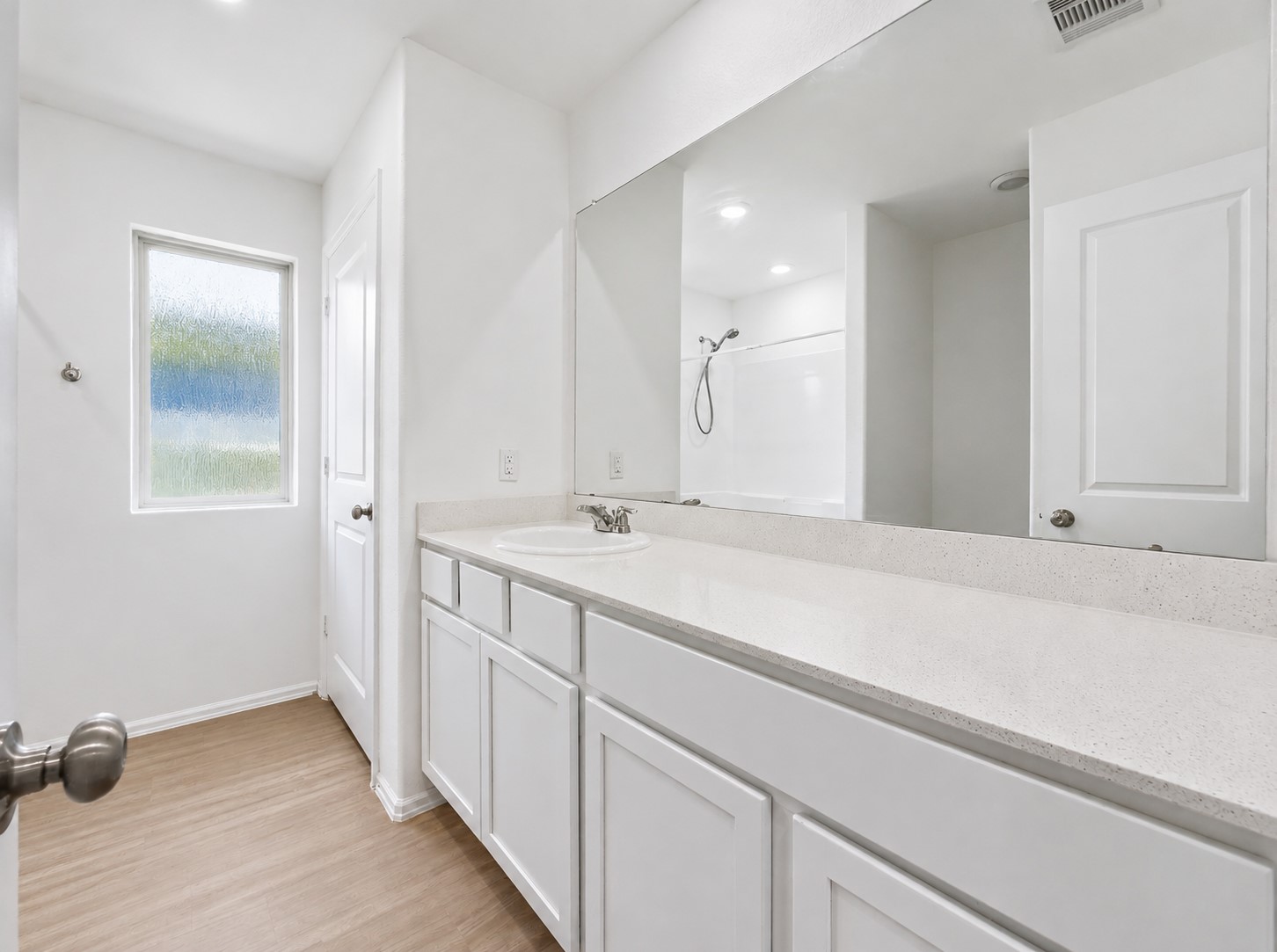 2011 Ballesteros Street Property Photo 19