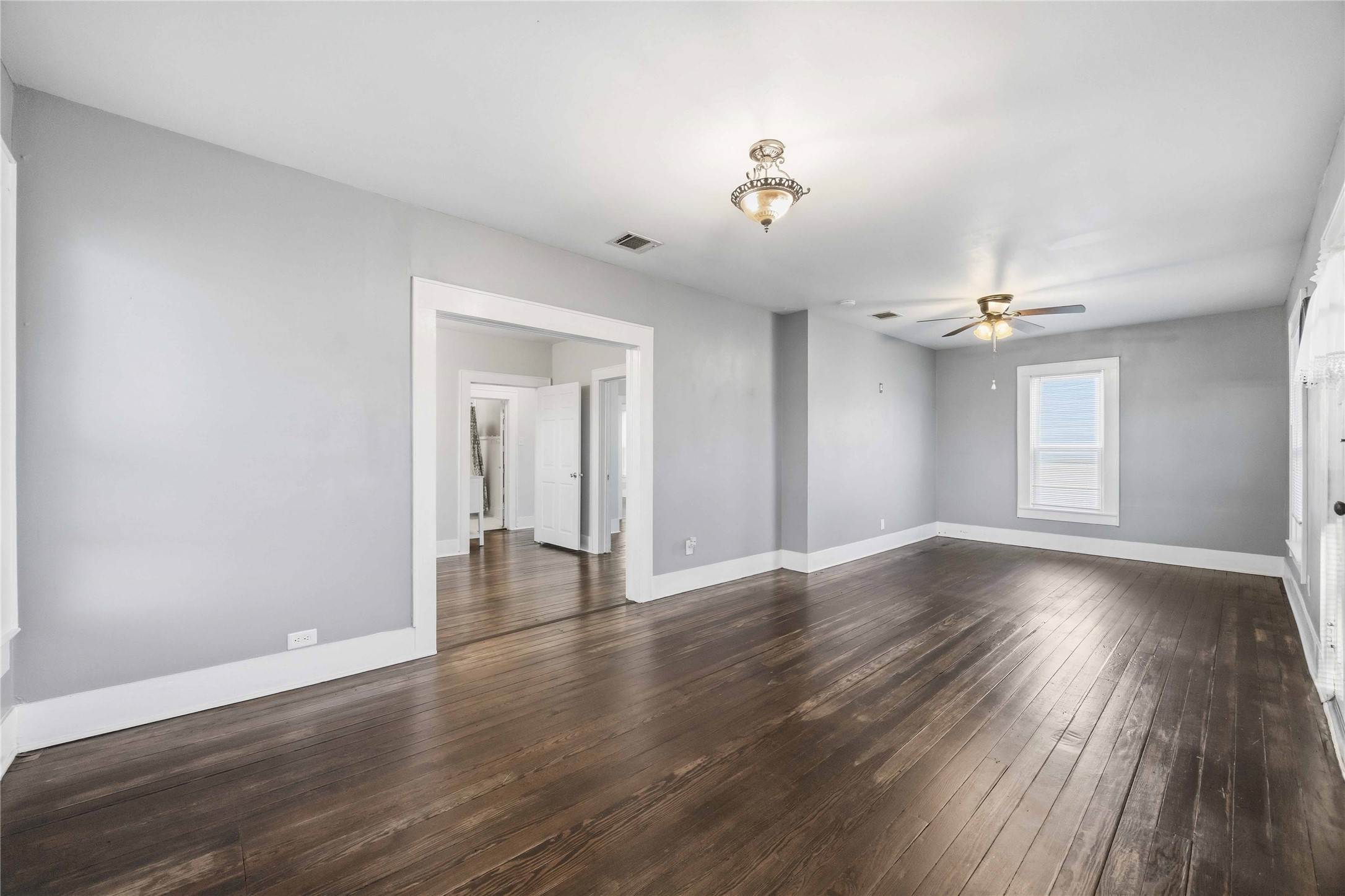 3003 School Street Property Photo 4