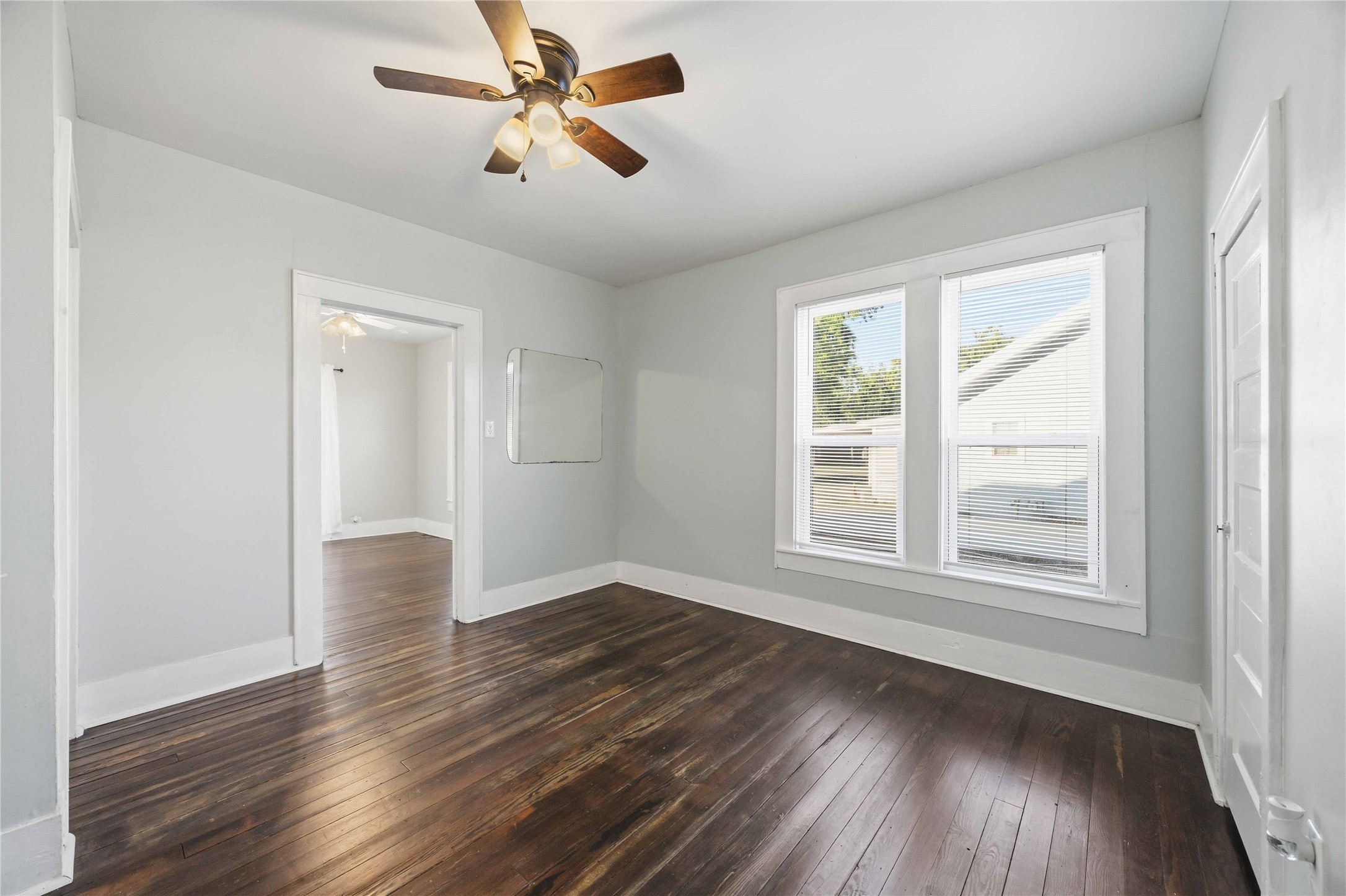 3003 School Street Property Photo 8