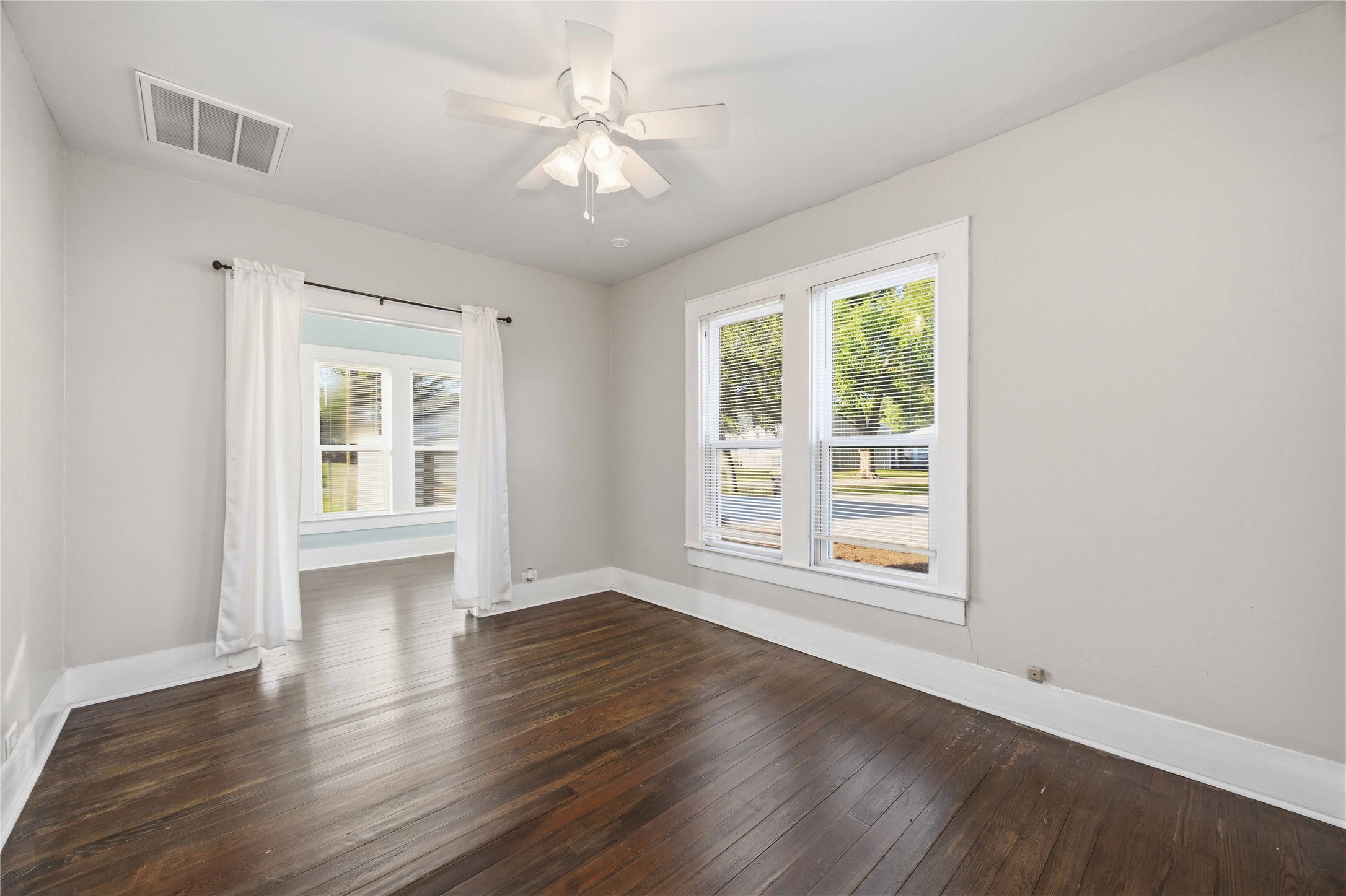 3003 School Street Property Photo 14