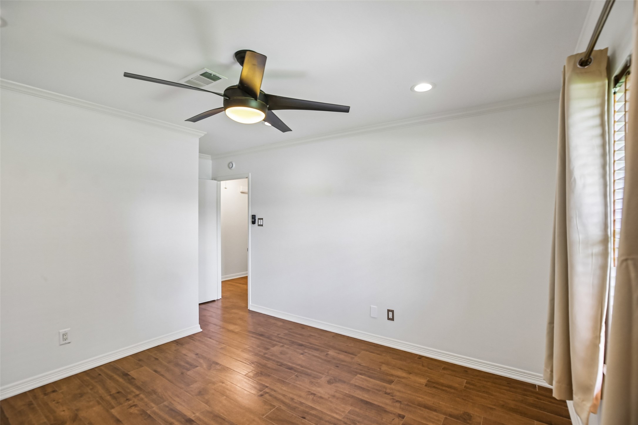 1429 Waseca Street Property Photo 35