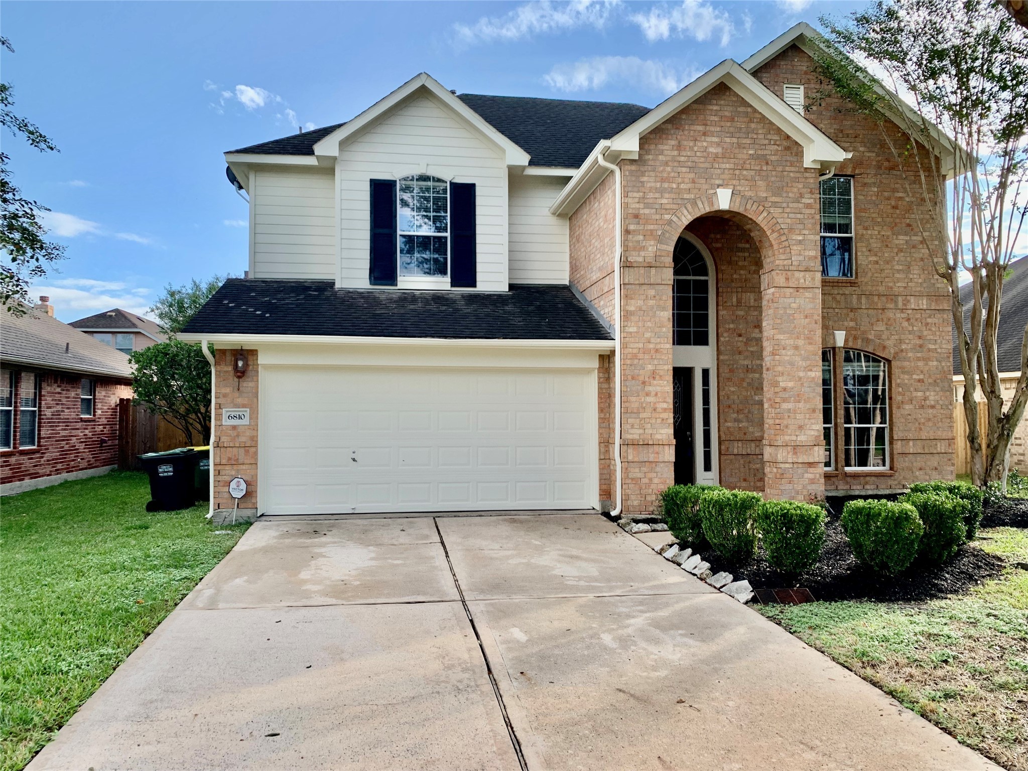 6810 Casey Court Property Photo