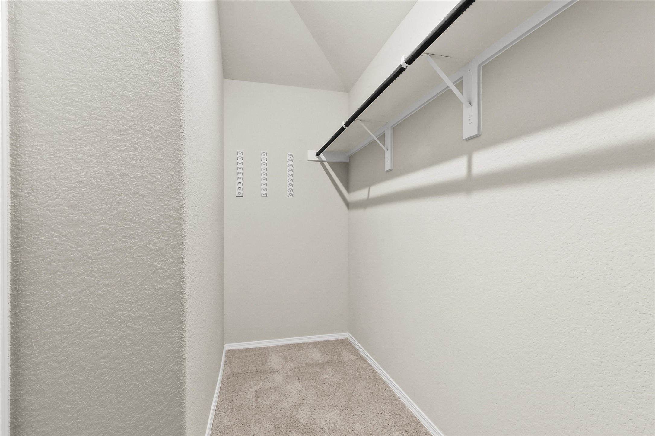 2637 Shady Cedar Court Property Photo 17