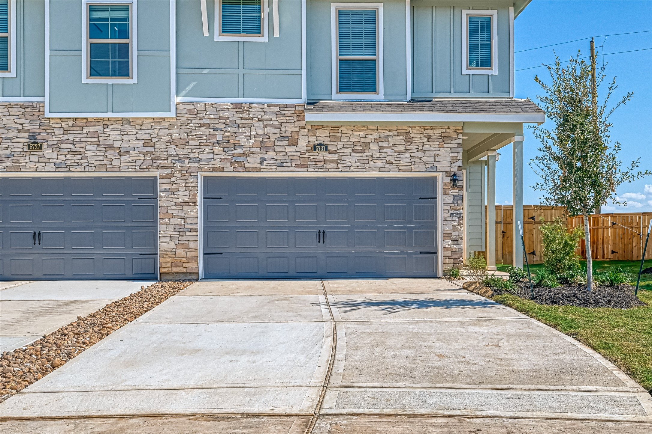 5731 Foggy Vine Court Property Photo 1