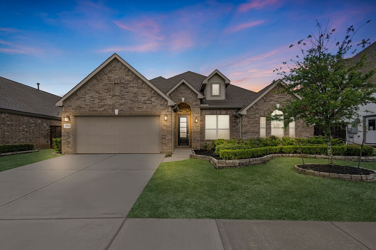 29614 Apple Glen Court Property Photo 1