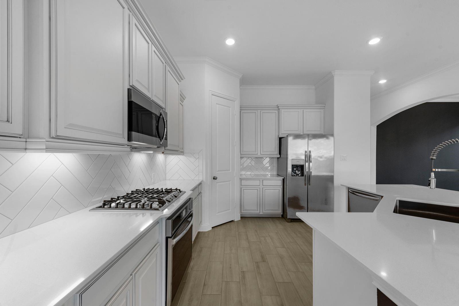 29614 Apple Glen Court Property Photo 7