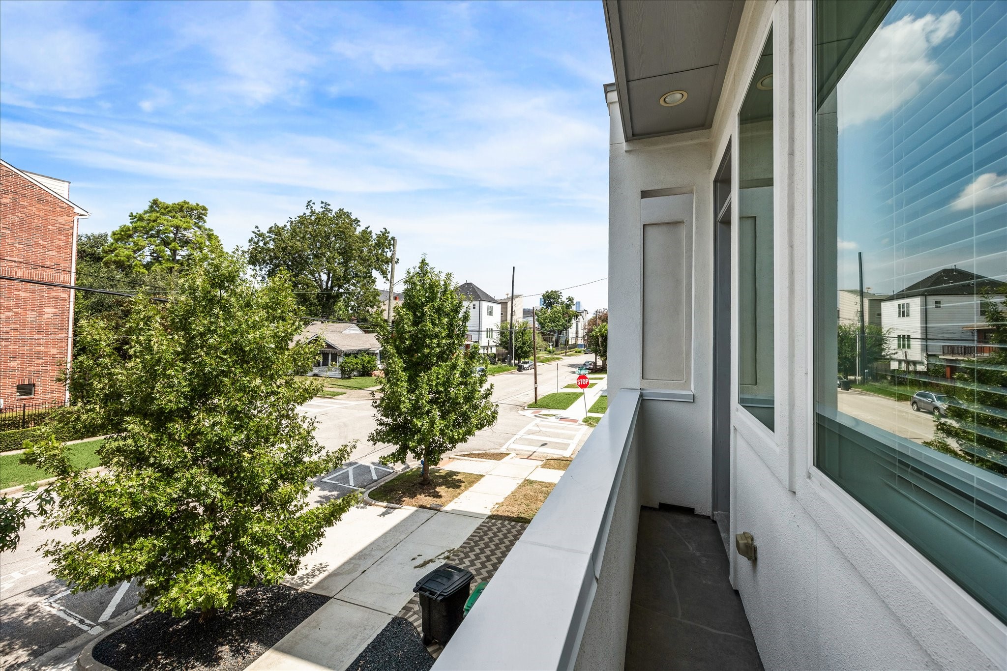 4605 La Branch Street Property Photo 7