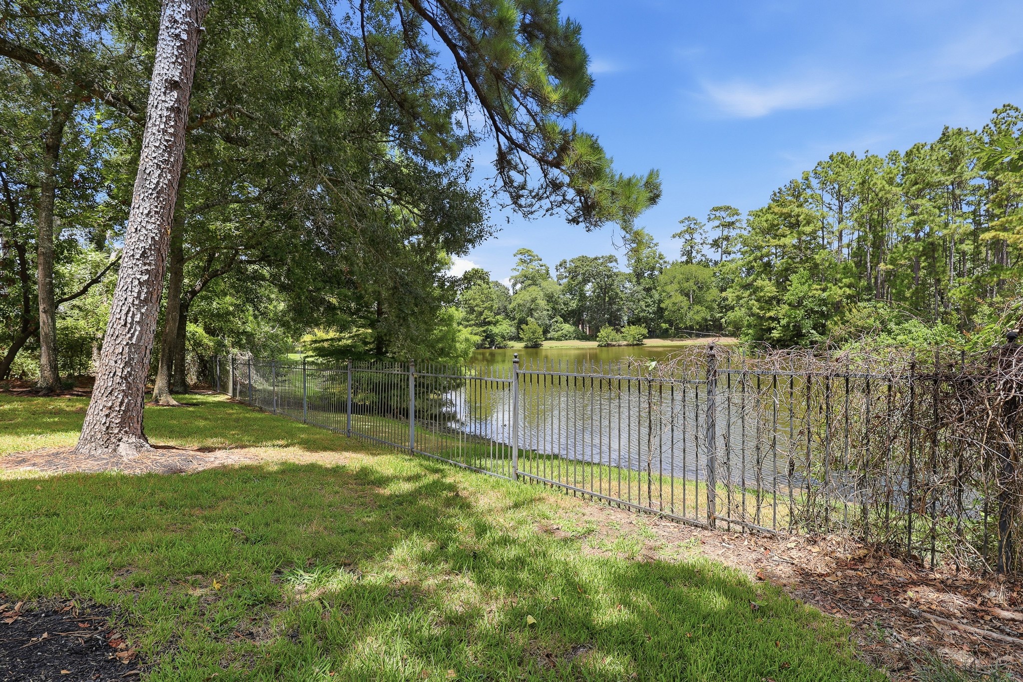 7 Pastoral Pond Circle Property Photo 34