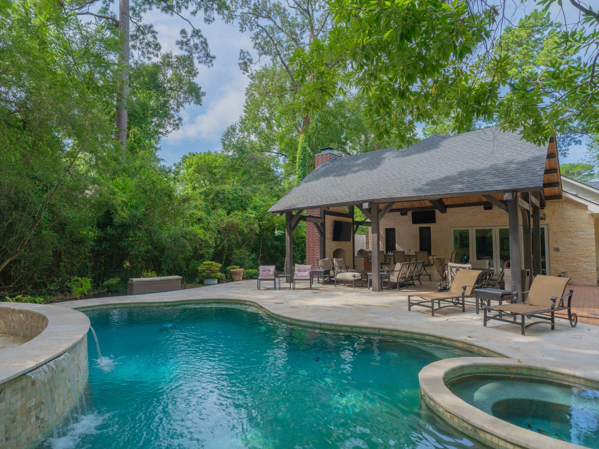 7 Pastoral Pond Circle Property Photo 47