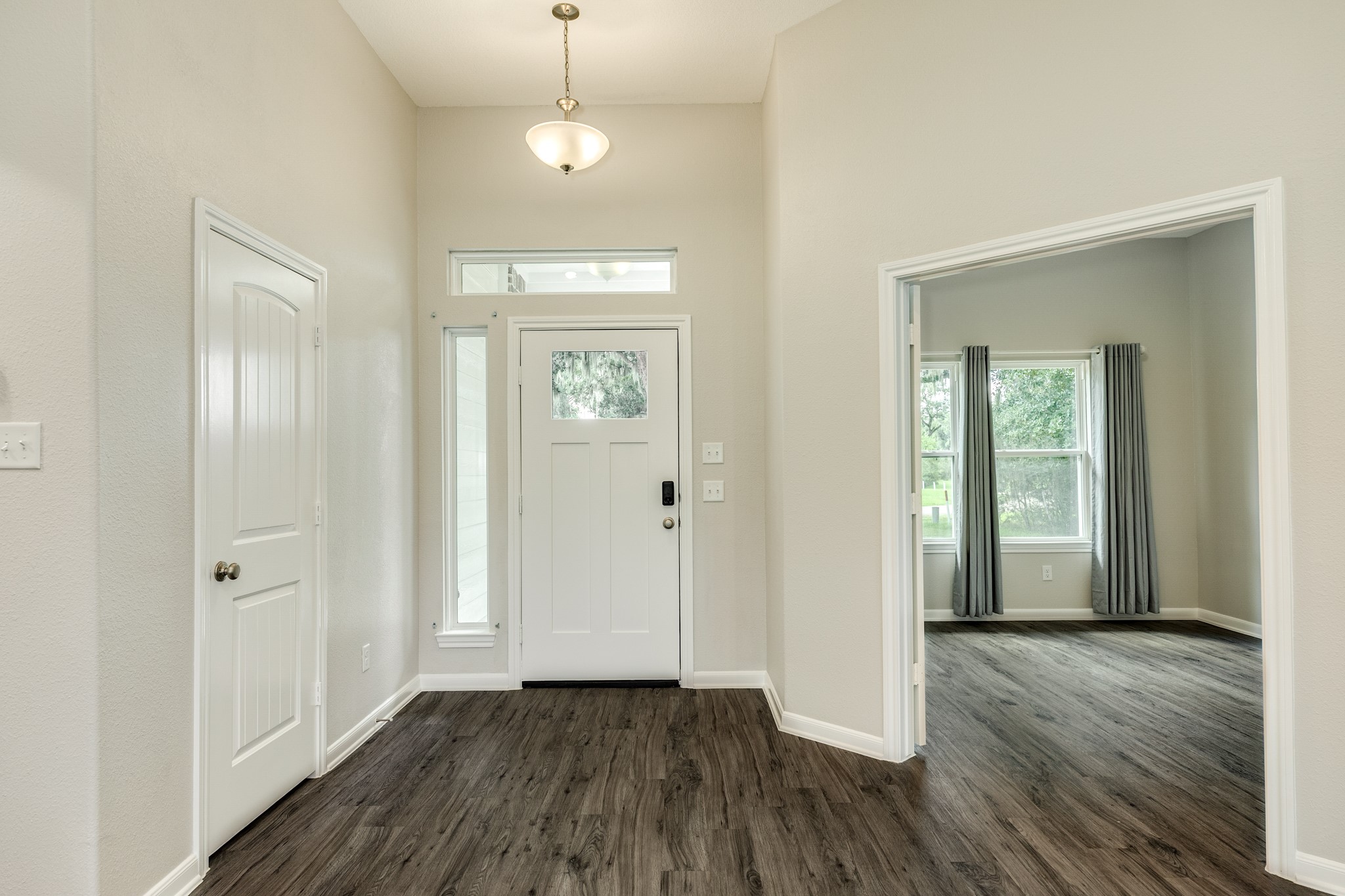 1219 Chuckwagon Court Property Photo 8