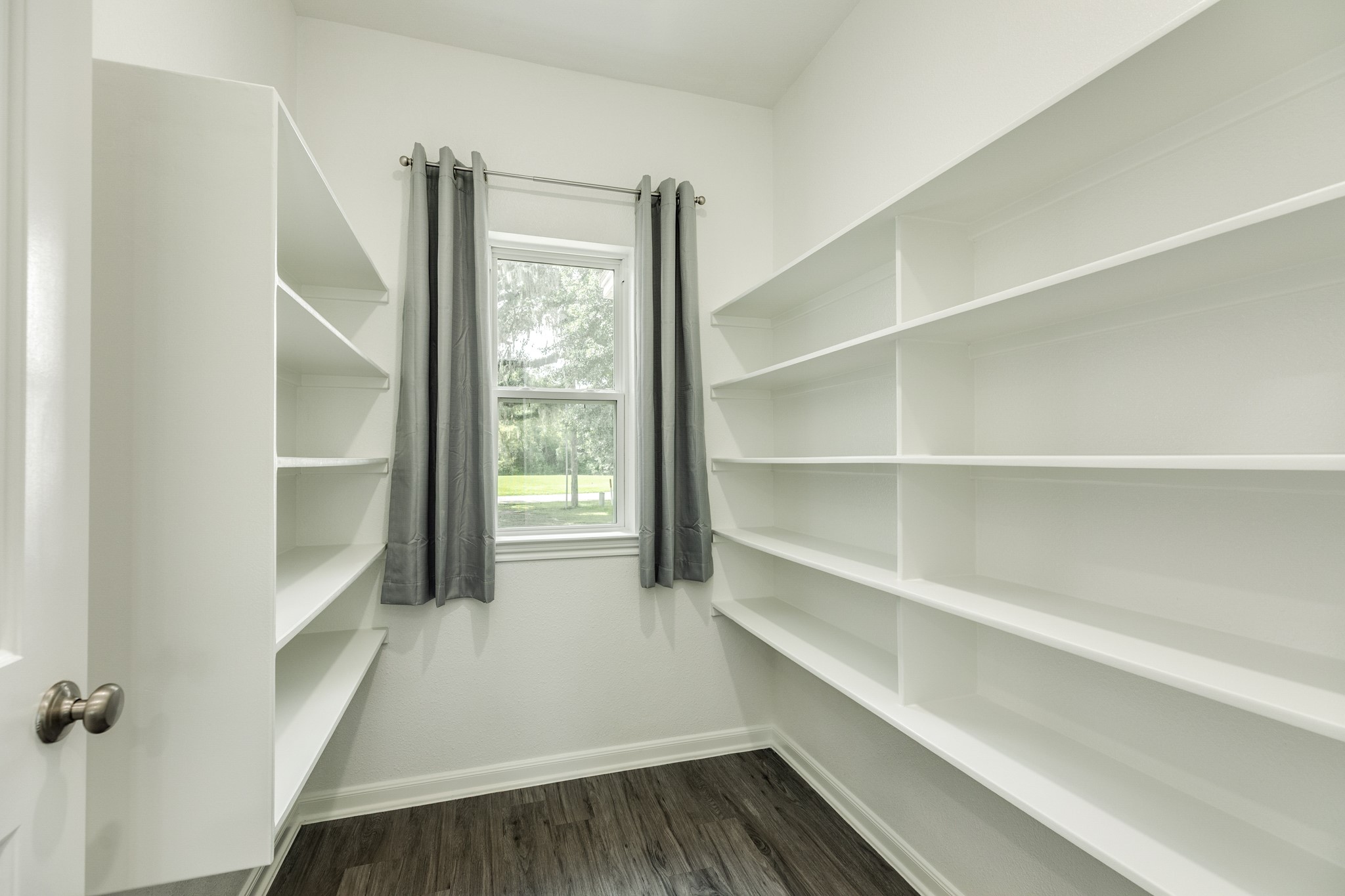 1219 Chuckwagon Court Property Photo 19