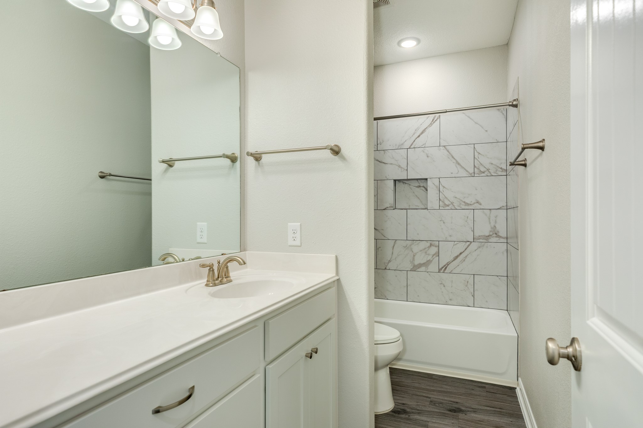 1219 Chuckwagon Court Property Photo 31