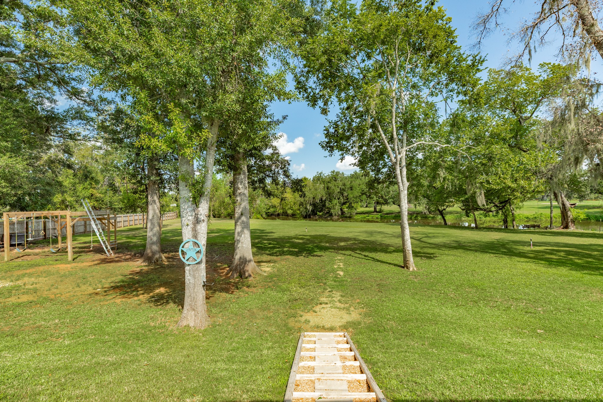 1219 Chuckwagon Court Property Photo 40