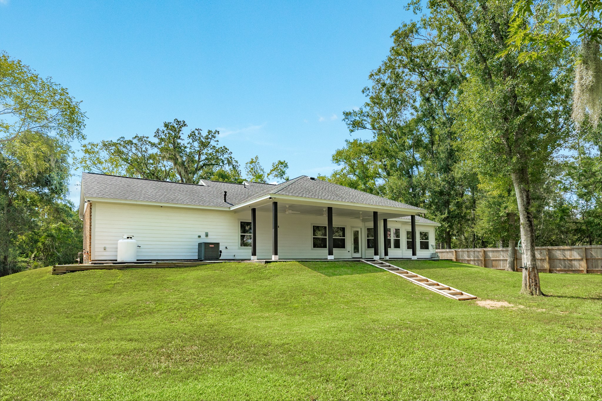 1219 Chuckwagon Court Property Photo 43