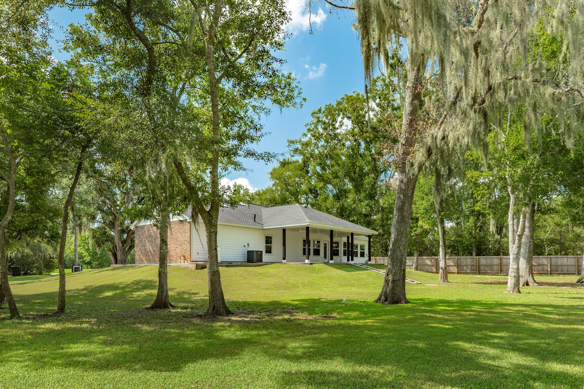 1219 Chuckwagon Court Property Photo 44