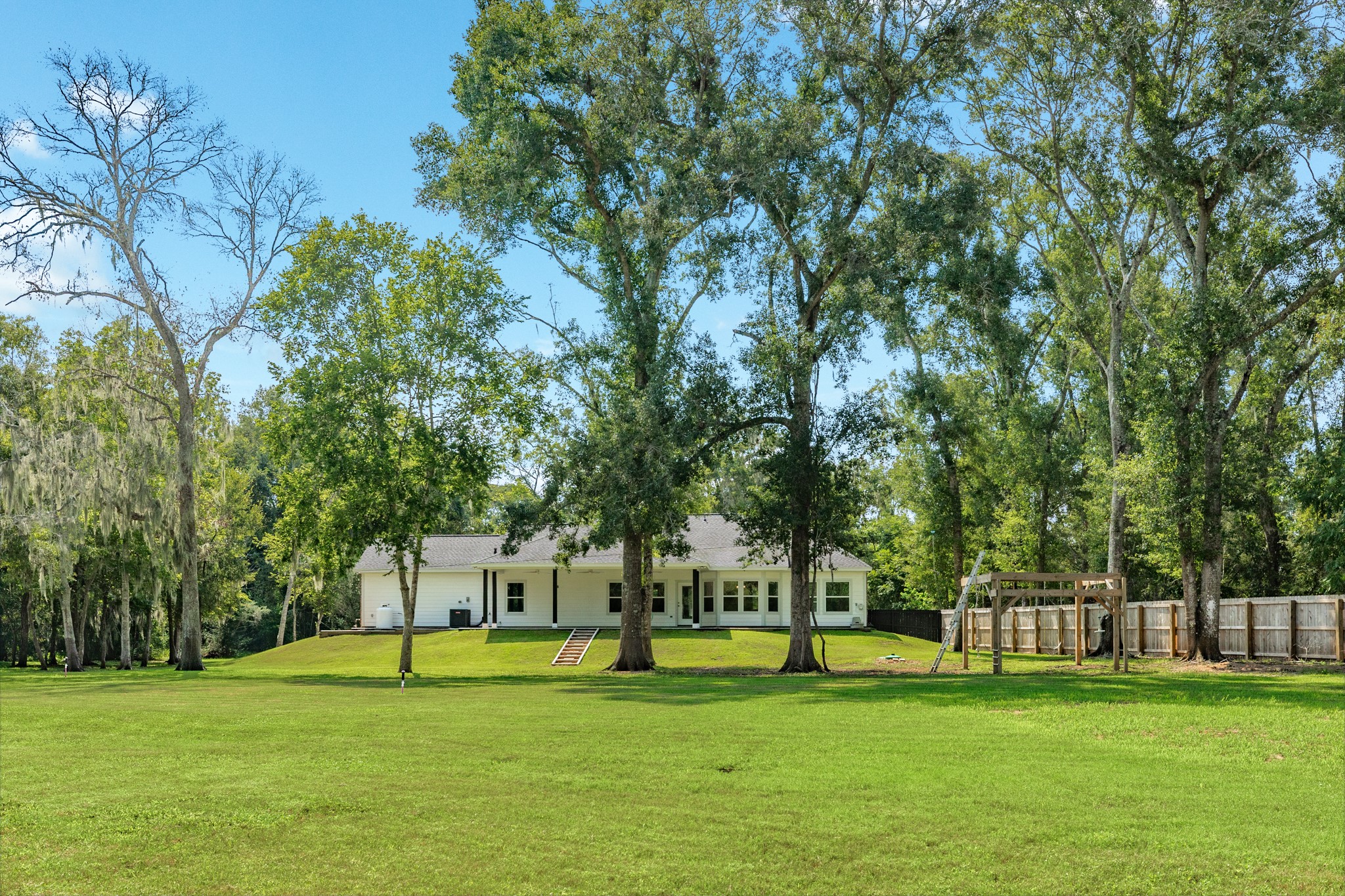 1219 Chuckwagon Court Property Photo 45