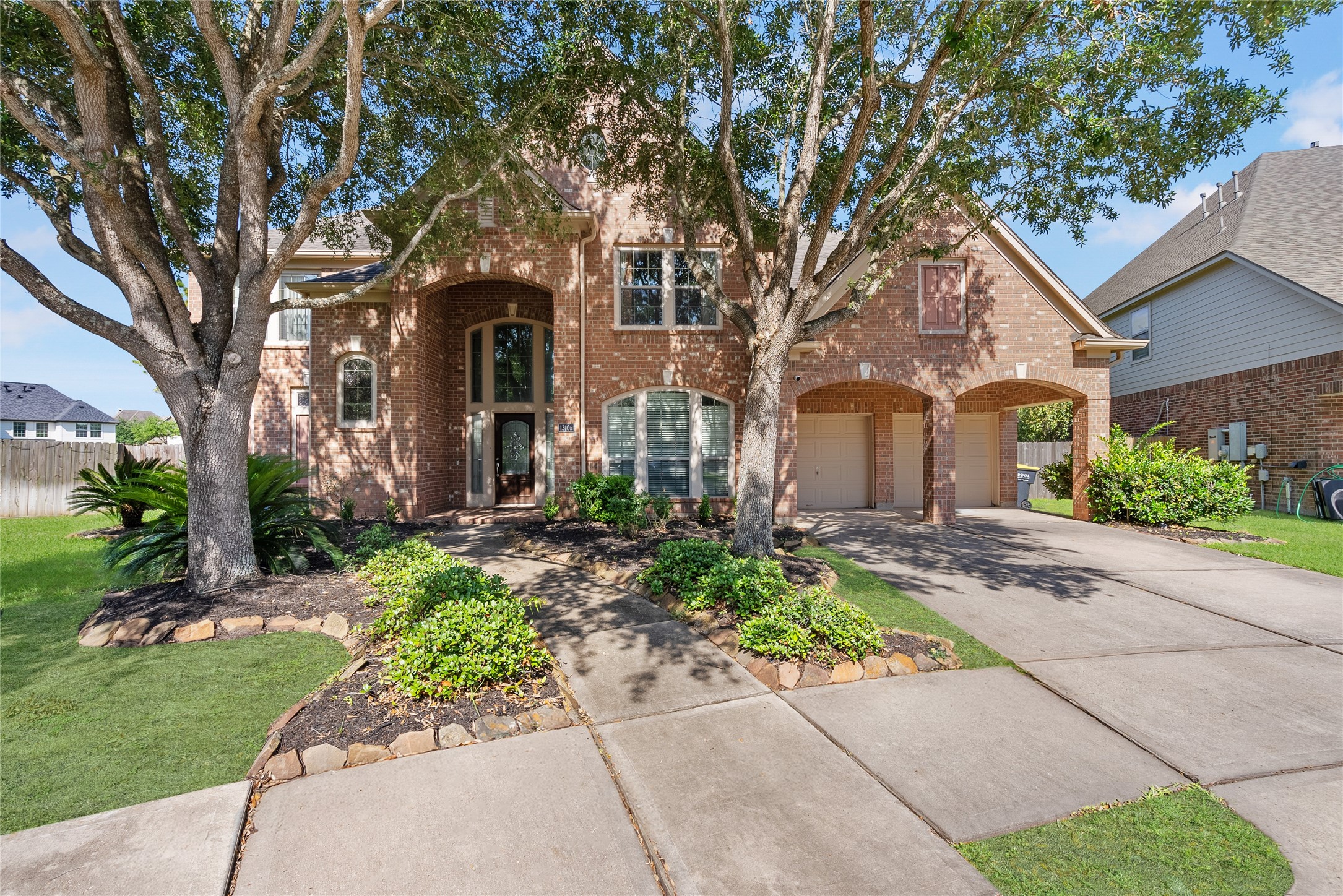 13106 Orchard Stables Drive Property Photo 1