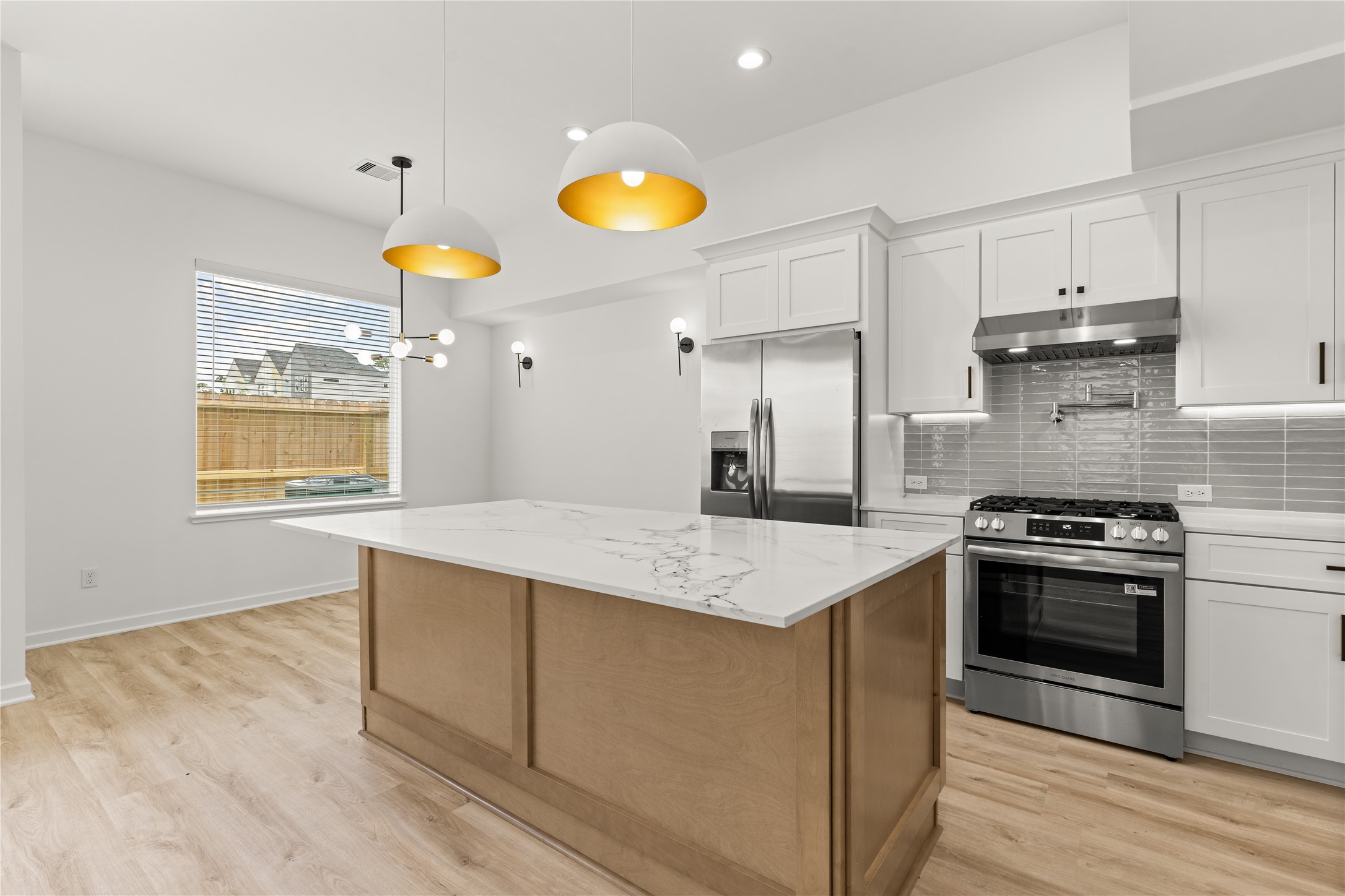 4746 Martin Hill Street Property Photo 12