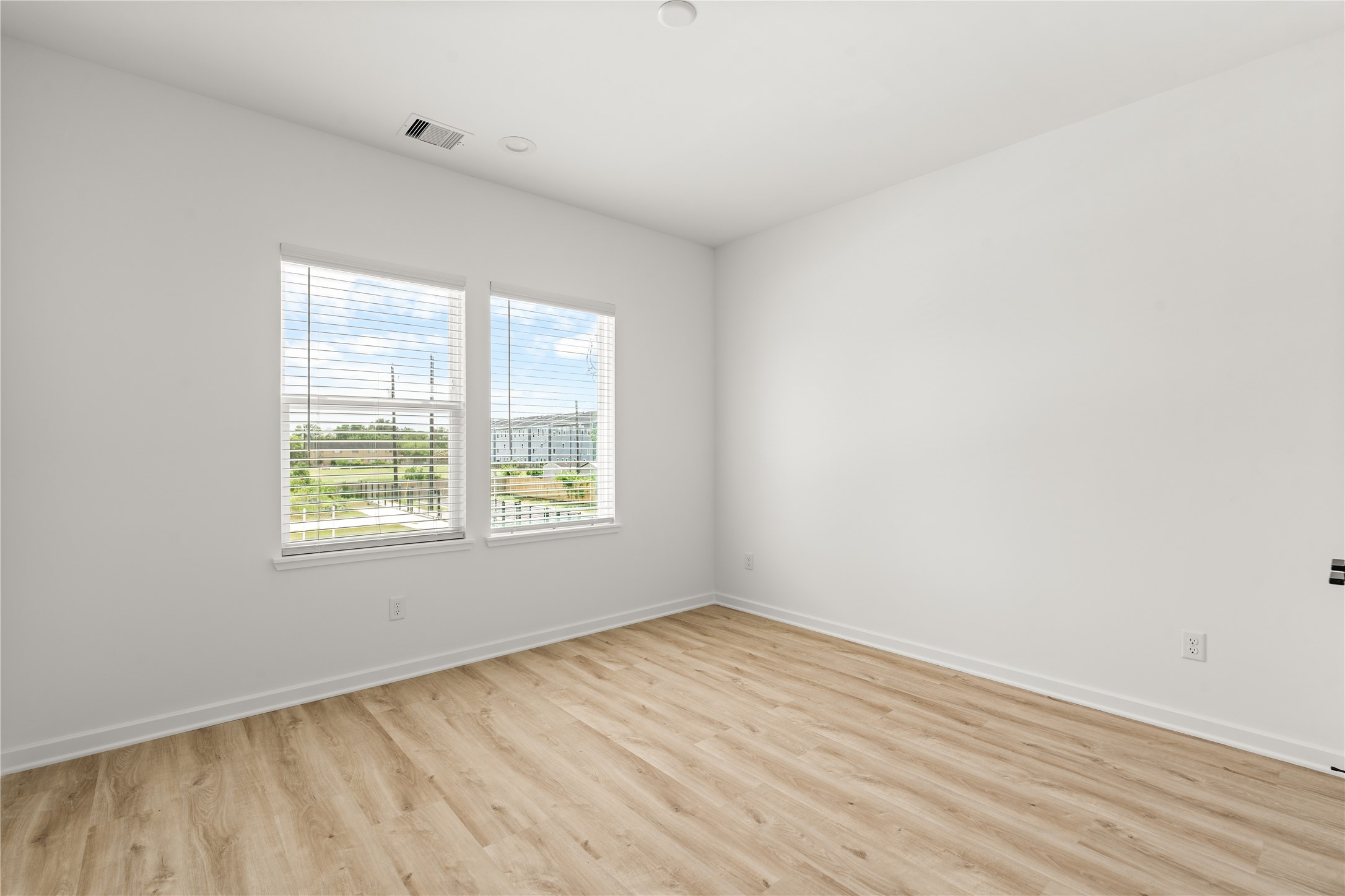 4746 Martin Hill Street Property Photo 31