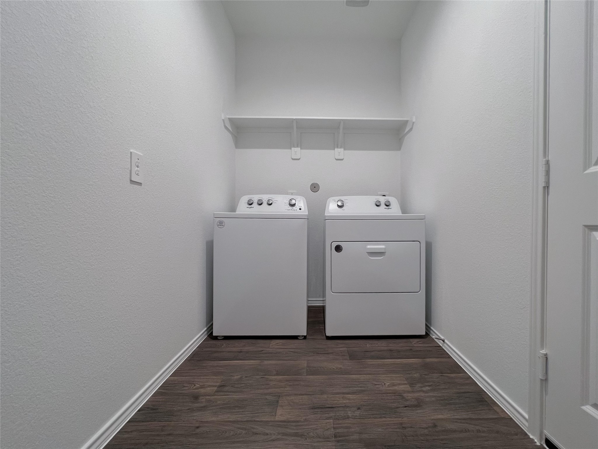 14927 Cypress Hollow Drive Property Photo 18