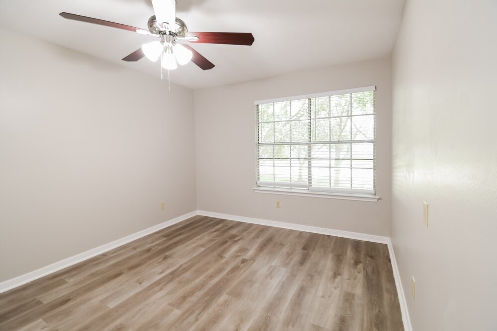 4765 Oakmont Court Property Photo 15