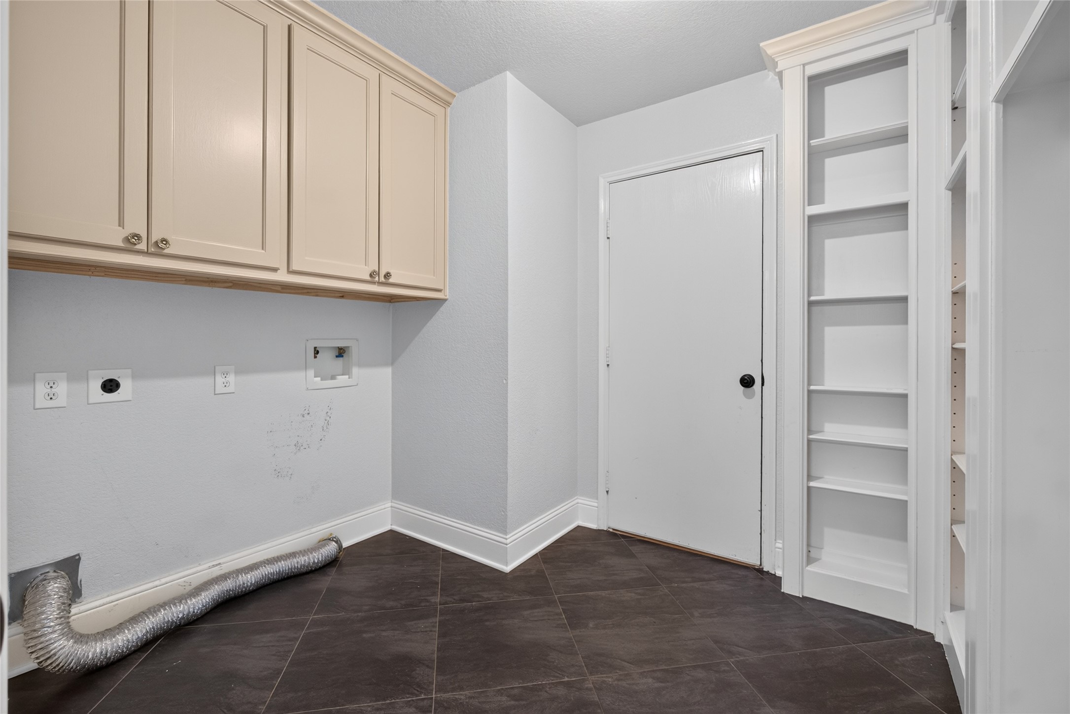 6506 Bluestone Springs Lane Property Photo 15