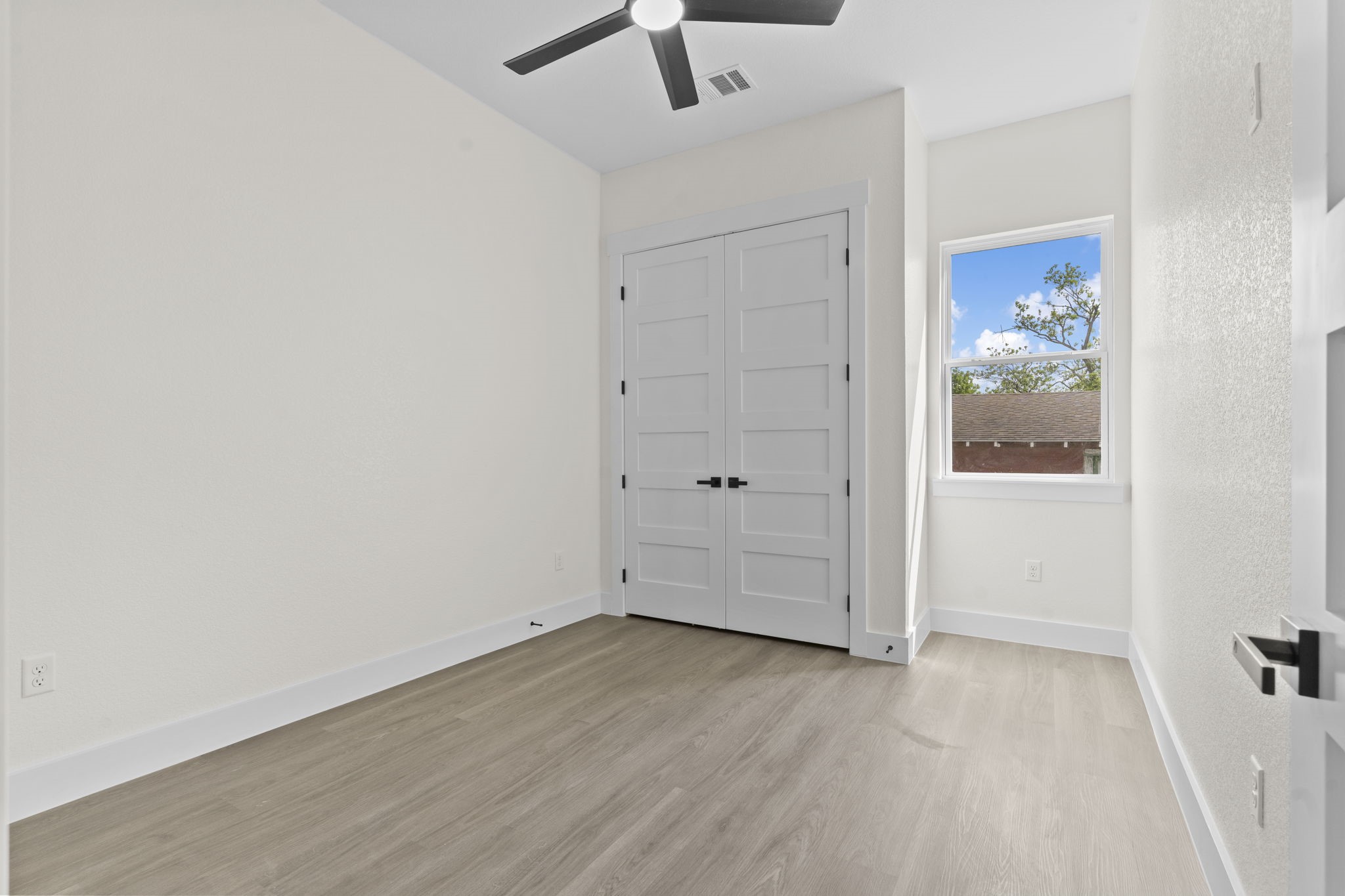 6818 Avenue F Unit B Property Photo 28