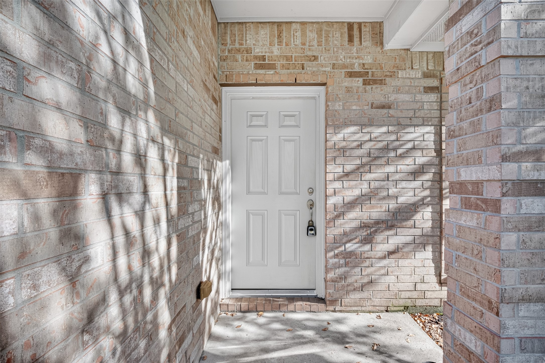15723 Mountain Mist Trail Property Photo 6