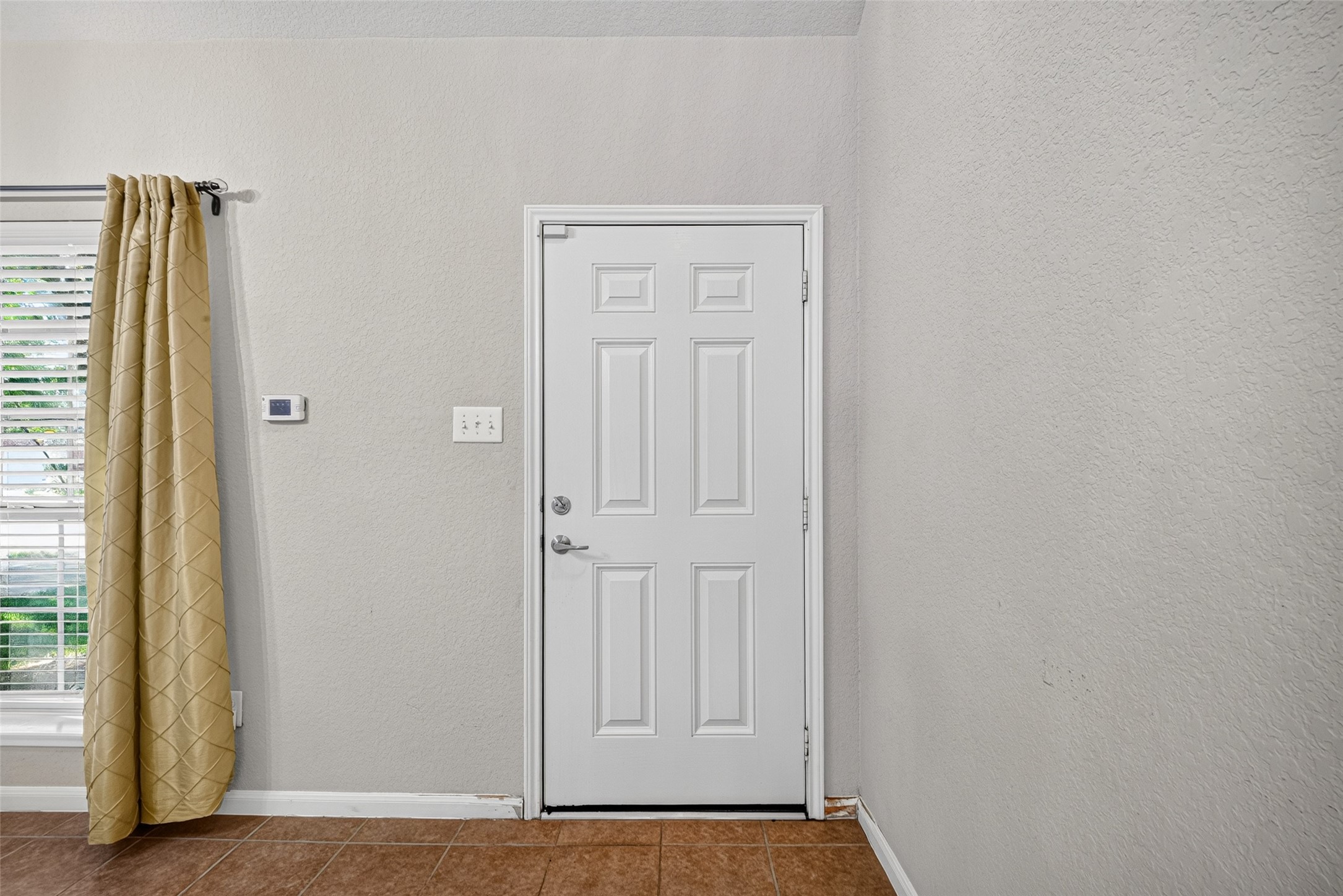 15723 Mountain Mist Trail Property Photo 7
